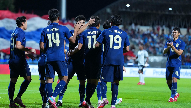 thang-dam-3-0-tuyen-thai-lan-van-bi-che-trach
